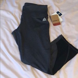 Reebok skinny Capri workout leggings.
